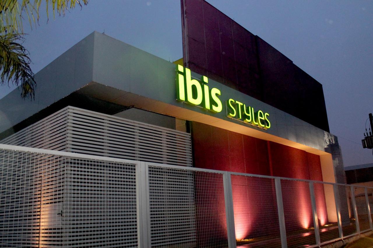 Отель Ibis Styles Понта-Поран Экстерьер фото
